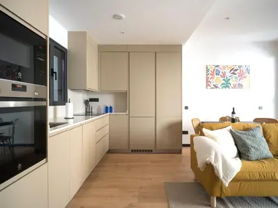 Una cocina o zona de cocina en Completo Apartamento con gimnasio playa de Las Canteras A1D