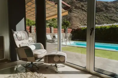 Piscina en o cerca de Villa Helene Tauro, Heated Pool, Wi-Fi, BBQ