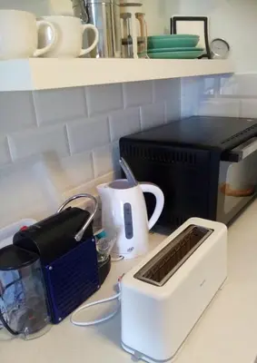 Una cocina o zona de cocina en Ruhige Oase im Sonnenparadies