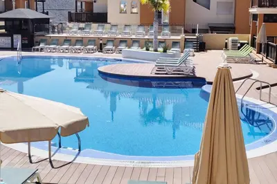 Piscina en o cerca de Monte Carrera J.J.