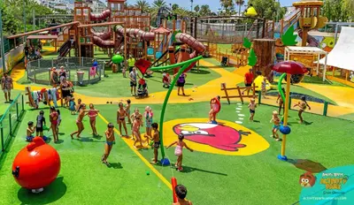 Zona de juegos infantil en Breeze Puerto Rico