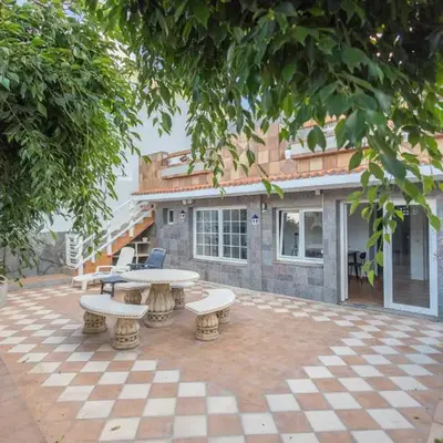 Surf-Point House - 3 min walking to the Beach