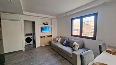 Una televisión o centro de entretenimiento en VV Las Marañuelas