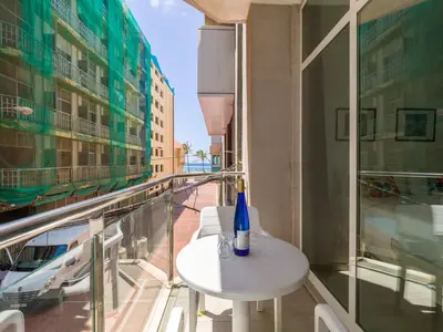 Un balcón o terraza de Apartment by Playa de Las Canteras Beach