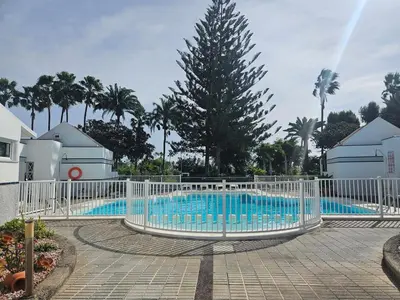 Piscina en o cerca de El Caramelito 2 Estudio con cama abatible