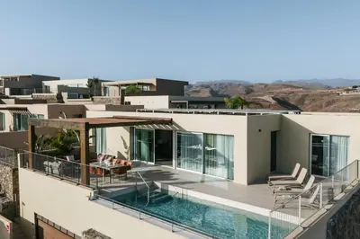 Piscina en o cerca de Salobre Homes
