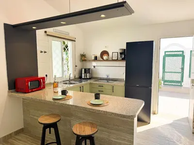 Una cocina o zona de cocina en Dunes House by CanaryScape