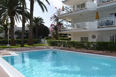 Piscina en o cerca de Apartamentos Montemayor