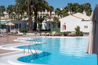 Piscina en o cerca de Holiday Bungalow Campo Golf