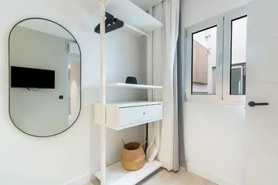 Un baño de Home2Book Stylish Beachfront Escape