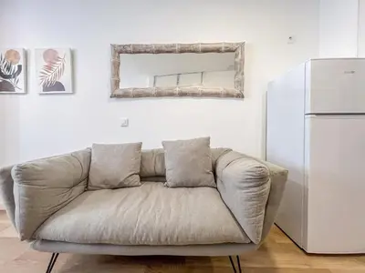 Una cocina o zona de cocina en Cozy Studio Las Canteras - 2min Walk to Beach