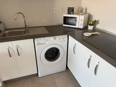 Una cocina o zona de cocina en Beach Apartment Miramar