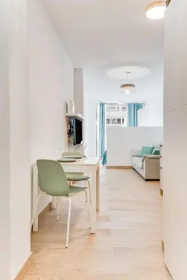 Una televisión o centro de entretenimiento en Vivelorural Sunrise Las Canteras
