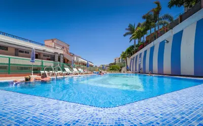 Piscina en o cerca de Apartamentos las Góndolas