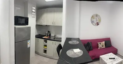 Una cocina o zona de cocina en Black Rock Suit