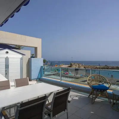 Blue Horizon Mogan