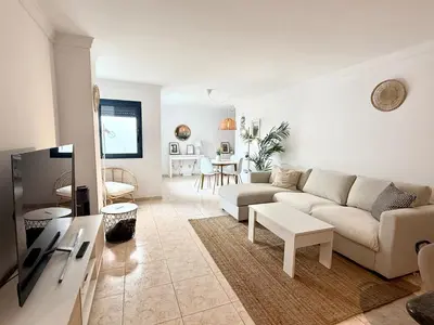 Una televisión o centro de entretenimiento en Brisa de mar canteras