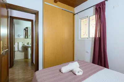 Cama o camas de una habitación en Coquete Apartment,Near Airport,Balcony,Cozy