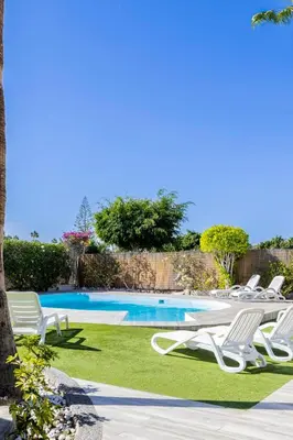 Piscina en o cerca de Nectarinas C1 by VillaGranCanaria