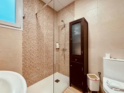 Un baño de Click&Guest - Cosmopolis 2