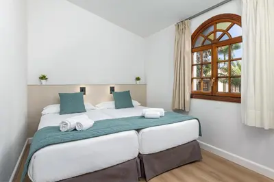 Cama o camas de una habitación en Maspalomas Resort by Dunas