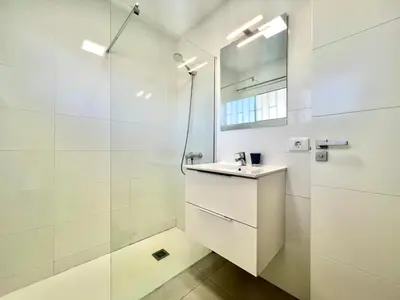 Un baño de Yumbo studio