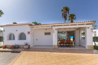 Edificio en el que se encuentra la casa o chalet