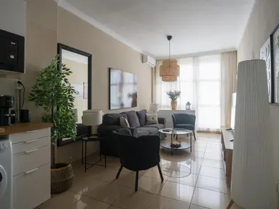 Una televisión o centro de entretenimiento en Canteras City 2