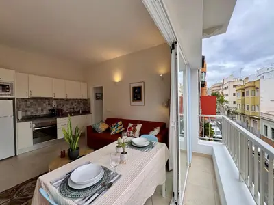 Una cocina o zona de cocina en Sea City Apartment