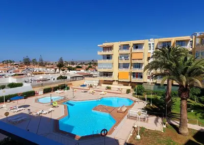 Piscina en o cerca de 2 Bedrooms Ap Yumbo Center