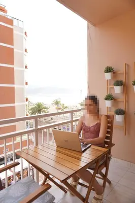 Un balcón o terraza de Apartamento con vistas al mar T