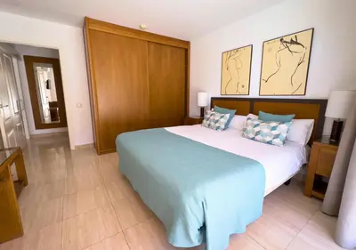Cama o camas de una habitación en Holiday Club Sol Amadores