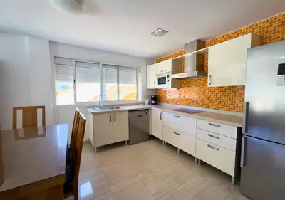 Una cocina o zona de cocina en Holiday Club Sol Amadores