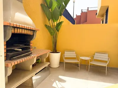 Zona de estar de Oasis Beach Home Meloneras with jacuzzi