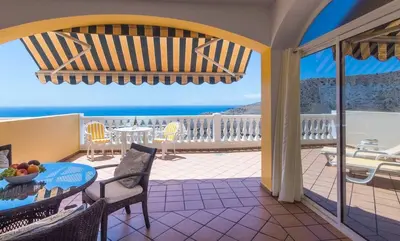 Un balcón o terraza de Ocean Pearl Loma Verde