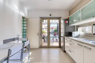 Una cocina o zona de cocina en Edmond Vibes Villa Canarias