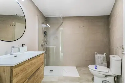 Un baño de Penthouse City Hub Stay