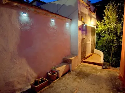 Edificio en el que se encuentra la casa o chalet