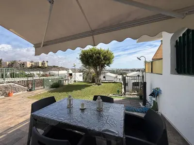 Un balcón o terraza de Bungalow Vista Dorada