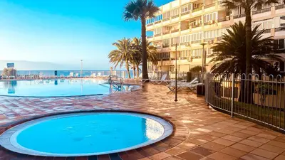 Piscina en o cerca de La Orilla