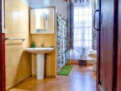 Un baño de Apartament VERA 2 plus 2 gratis w Casa Verde de Guia