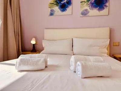 Cama o camas de una habitación en Click&Guest - Radiant Home with Sea Views