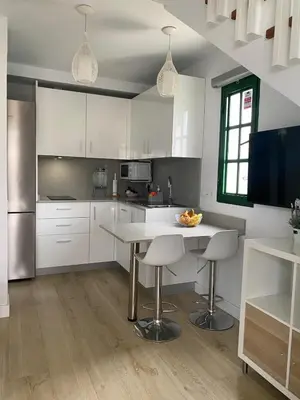 Una cocina o zona de cocina en Ideal Bungalow with a terrace