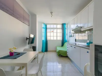 Una cocina o zona de cocina en Pura Vida - 10 min de Maspalomas y Aeropuerto