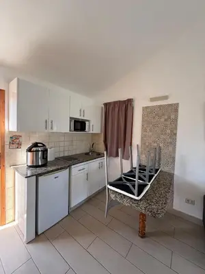 Una cocina o zona de cocina en Secret Bungalow, Los Arcos