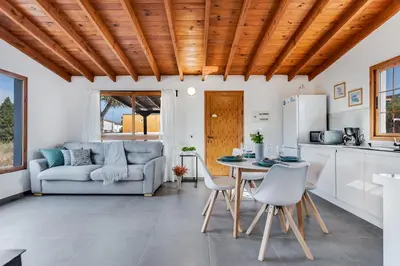 Zona de estar de Home2Book Country Stay with Terrace BBQ