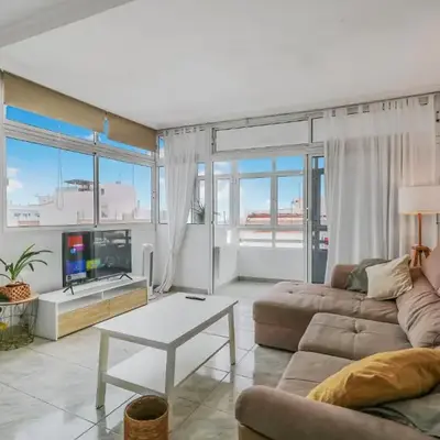 Leo's House Las Canteras 1BR