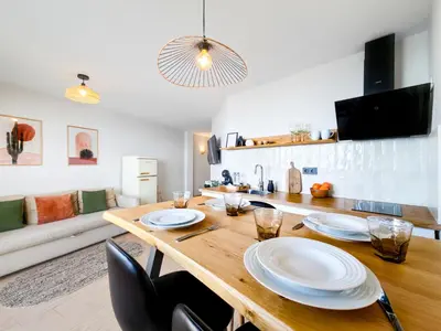Una cocina o zona de cocina en Verana House