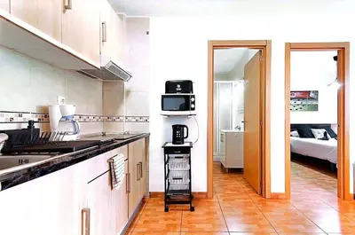 Una cocina o zona de cocina en Sunny Seasons by Casas Cocodrilo
