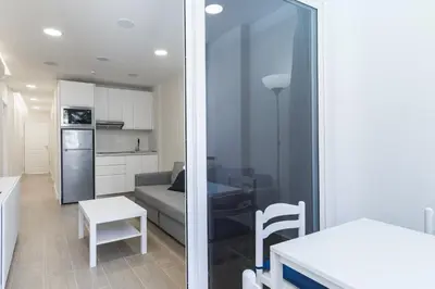 Una cocina o zona de cocina en M&M SUITE AGAETE PARQUE by HOMESTAYGRANCANARIA